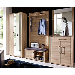 Передпокій Гоу, Гербор Холдинг